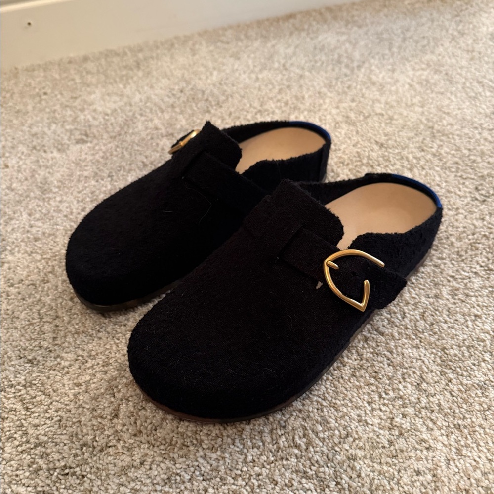 Rothy’s Buckle Clog